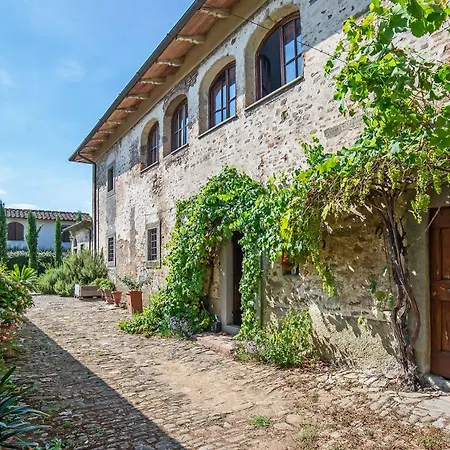 The Farmer's House With Swimming Pool *